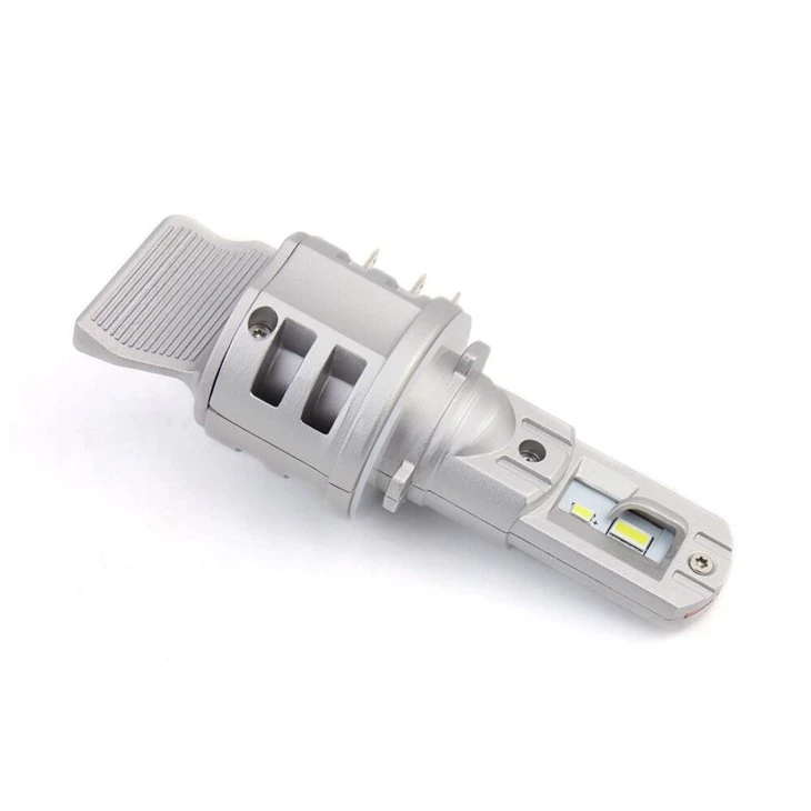 Royal Auto Bulb H15 100 Percent Fit